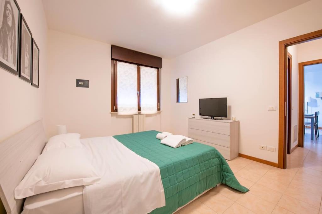 Verona - Fierhaus - Garage & Wifi 외부 사진